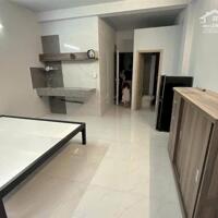 Nhà Q1, giá rẻ 200m2 (12mx16m) giá chỉ 38 tỷ. Đường trước nhà 10m ôtô tránh nhau.