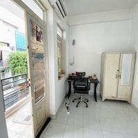 Cho thuê Nhà mặt tiền Vạn Hạnh, P Tân Thành Tân Phú, 5x6m,2 lầu,9tr