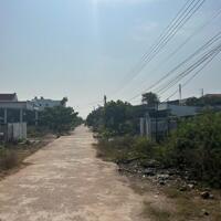 Bán nhà khu dân cư gần bãi biển Đồi Dương Phường Bình Tân Thị xã Lagi cách biển 600m