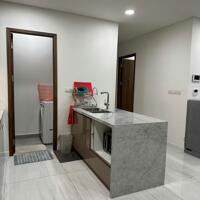 Bán căn hộ Kingdom , 2PN, 2WC ,78m2 , Căn Góc , Block B , View Đông Nam , Nhìn Về Quận 1   Giá : 7.2 Tỷ  Liên Hệ : 0395737538