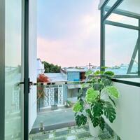 4 căn nhà phố 1 trệt 2 lầu đường Phạm Ngũ Lão