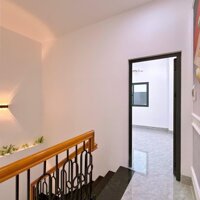 4 căn nhà phố 1 trệt 2 lầu đường Phạm Ngũ Lão