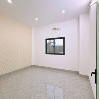 4 căn nhà phố 1 trệt 2 lầu đường Phạm Ngũ Lão