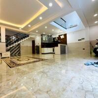 BÁN GẤP 210m2 VILLA Tân Cổ Điển hẻm xe hơi 202 Phạm Văn Hai, sát Cách Mạng Tháng 8, chỉ 11,9 Tỷ