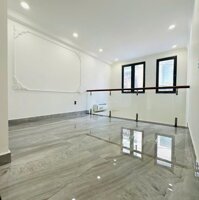 BÁN GẤP 210m2 VILLA Tân Cổ Điển hẻm xe hơi 202 Phạm Văn Hai, sát Cách Mạng Tháng 8, chỉ 11,9 Tỷ