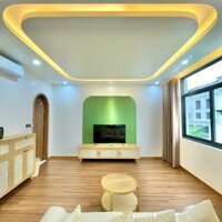 CHo thuê căn hộ 1-2 ngủ cao cấp tại Vinhomes Marina