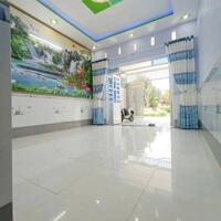 Nhà Cấp 4 - 60m2 - gần chợ bình chánh - SHR đã hoàn công - giá 700 Triệu !