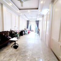 Mặt tiền KD đỉnh, Vị trí đẹp, thông số chuẩn, 3 tầng BTCT ngay Hiệp Thành City. SHR full thổ. Giá chỉ 7,8 tỷ