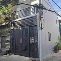 Nhà mới đẹp xinh góc 2 mặt hẻm thoáng mát ko bị lộ giới hông ngay metro q12