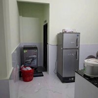 Nhà mới đẹp xinh góc 2 mặt hẻm thoáng mát ko bị lộ giới hông ngay metro q12