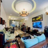 Nguyễn Lương Bằng bán nhà mặt phố 5 tầng 65m2 giá chỉ có 31 tỷ