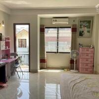 Cho thuê nhà 5 tầng Nguyễn Văn Cừ, Bồ Đề, Long Biên. 34m. Giá: 10.5 triệu/tháng. Lh: 096.787.3362