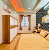 Bán nhà Hồng Mai 36m2 nhà đẹp vị trí đẹp oto lùi cửa 9.3 tỷ