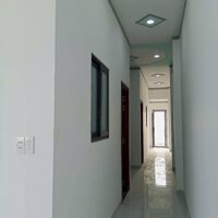 Nhà 2 lầu 1 trệt mới xây đường nhựa 8m 3.8 tỷ/100 m2
