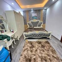 Nhà ngõ 59 Mễ Trì . 34m2 × 5 tầng. Trước nhà rộng 2m. 300m ra phố
