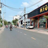 NGỘP bán GẤP nhà HXH đỗ quanh công viên 77m2 Trường Chinh ngang 4.3m gần ga T3 10.5 tỷ