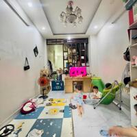 Nhà hẻm ô tô, đối diện C/c Phúc Yên + Trường Chinh, 4.2 tỷ