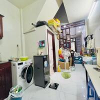 Nhà hẻm ô tô, đối diện C/c Phúc Yên + Trường Chinh, 4.2 tỷ