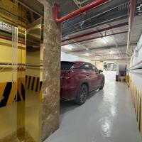 Bán tòa CHDV Cao Cấp - Võ Chí Công - 75m2 x 7T Lô góc - Thang máy - 12 phòng KK