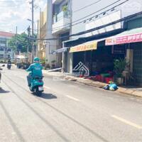 Chợ hóc môn với kho xưởng 2600m2 sân rộng