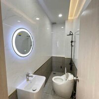 --Bán nhà phường 8, HXH Lạc Long Quân quận Tân Bình; 4*15 - nhỉnh 8 tỷ