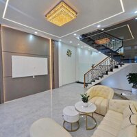 --Bán nhà phường 8, HXH Lạc Long Quân quận Tân Bình; 4*15 - nhỉnh 8 tỷ