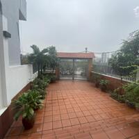 Hàng Hót Biệt Thự viw Hồ Có Bể Bơi Trong Ngõ Phố Âu Cơ Tây Hồ Hà Nội.