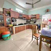Chỉ 6.5 tỷ - nhà mới 3 tầng - 84m2 - 4x21 - Hẻm xe tải tránh - ngay Aeon Bình Tân, phường Bình Hưng Hòa