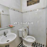 Cho thuê nguyên căn 2,5 tầng ngõ Lê Lai, vừa ở vừa kinh doanh