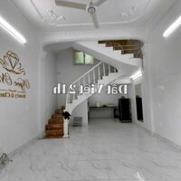 Cho thuê nguyên căn 2,5 tầng ngõ Lê Lai, vừa ở vừa kinh doanh