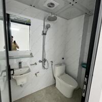 Cho thuê văn phòng Mỗ Lao 25m2, ô tô đỗ cửa, giá 4,5tr/tháng.