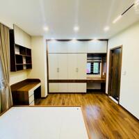 14.5 Tỷ- Mặt phố- Lô Góc- 6 Tầng- Thang Máy- Hàng Xóm Royal City- Cự Lộc- Thanh Xuân
