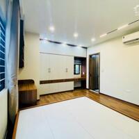 14.5 Tỷ- Mặt phố- Lô Góc- 6 Tầng- Thang Máy- Hàng Xóm Royal City- Cự Lộc- Thanh Xuân