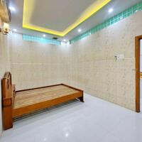 BÁN NHÀ 1T1L đúc - MẶT TIỀN, VỊ TRÍ ĐẸP, nằm gần trường ĐHCN Cần Thơ