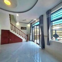 Bán nhà MẶT TIỀN lộ nhựa, thích hợp gia đình ở, KDoanh, buôn bán tại nhà