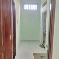 Bán nhà MẶT TIỀN lộ nhựa, thích hợp gia đình ở, KDoanh, buôn bán tại nhà