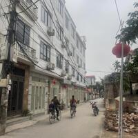 Bán Đất DT 37m2 Giá Chỉ 2.98tỷ. Gần Khu Đấu Giá Và Khu Nhà Thương Mại  Biên Giang Hà Đông
