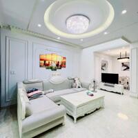 Nhà 3 tầng 110m2, nở hậu đẹp, đường Hoàng Diệu, Hải Châu gần cầu Rồng, sông Hàn