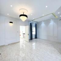 Nhà 3 tầng 110m2, nở hậu đẹp, đường Hoàng Diệu, Hải Châu gần cầu Rồng, sông Hàn