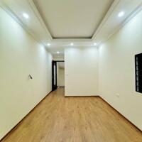Nhà Vạn Phúc 47m sử dụng riêng, nhà 5 tầng 3pn cách 50m ra đường oto xây mới, về ở ngay chỉ 6 tỷ