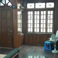 Rẻ - Nhà 4 tầng mặt phố Quang Trung vỉa hè rộng ô tô đỗ cửa ngày đêm chỉ 12,3 tỷ