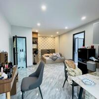 Bán nhà xây mới Phố Tôn Đức Thắng 40m2 Thang máy xịn, vị trí cách mặt phố 20m, giá chỉ 8Tỷ.