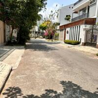 Bán Biệt thự B43 Nam Thông 1 khu đô thị Phú Mỹ Hưng Quận 7 DT 198m2 Giá 55 tỷ
