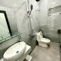 Bán Nhà 4 Tầng sân cổng hồ sen thích trí hải Dư hàng Kênh Lê Chân Hải Phòng, oto đỗ cách nhà 30m, giá 3.45 tỷ.