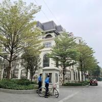 BIỆT THỰ CIPUTRA TÂY HỒ, LÔ GÓC SIÊU VIP. SĐ 320M. 4 TẦNG. 96 TỶ - 0974687037