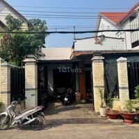 CẦN BÁN GẤP CĂN NHÀ 254M2 THỔ CƯ 70M2 NGAY GIÁO XỨ THÁI LẠC, CAO TỐC