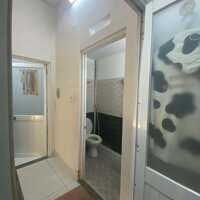 Sang gấp nhà 1T3L Thích Quảng Đức, P4, Phú Nhuận. Giá cắt lỗ 4tỷ5/căn 88m2, ngang 5m. Sổ hồng riêng