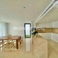 Biệt thự Nguyễn Văn Hưởng, Thảo Điền, 400m2, 5PN, sân vườn, cho thuê