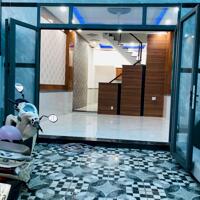 bán nhà sổ riêng thổ cư phường hóa an 2lầu 1trệt cự rẻ