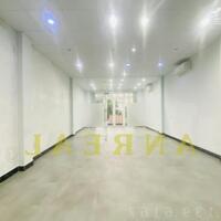 Nhà văn phòng sàn trống 4 lầu mặt tiền Lương Định Của giá 72 triệu/tháng